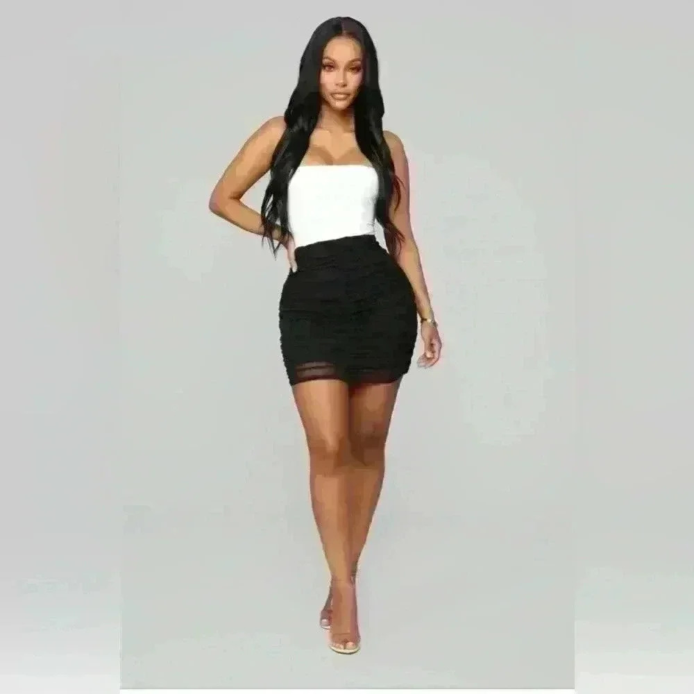 NWT Fashion Nova Women’s Mini Black Drapery Skirt Size 3X
